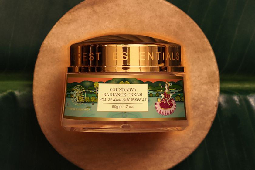 Soundarya Radiance Cream