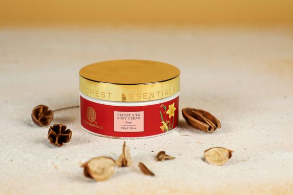 Essential Ingredients for Healthier Winter Skin