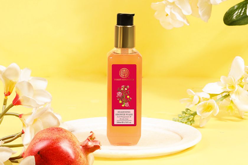 The Forest Essentials Silkening Shower Wash Iced Pomegranate & Kerala Lime