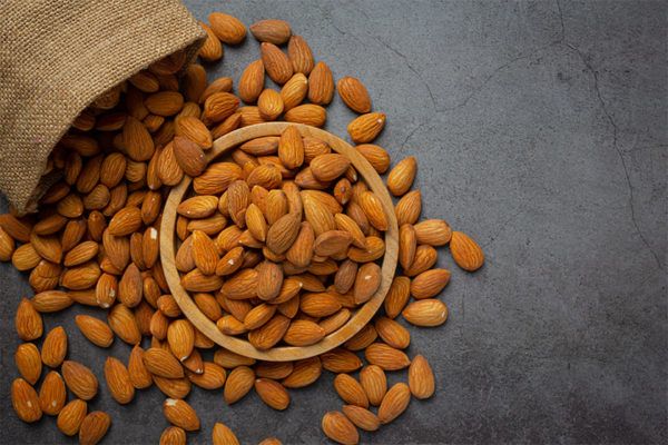 Almond Oil for Hair: Guide on Benefits and Uses