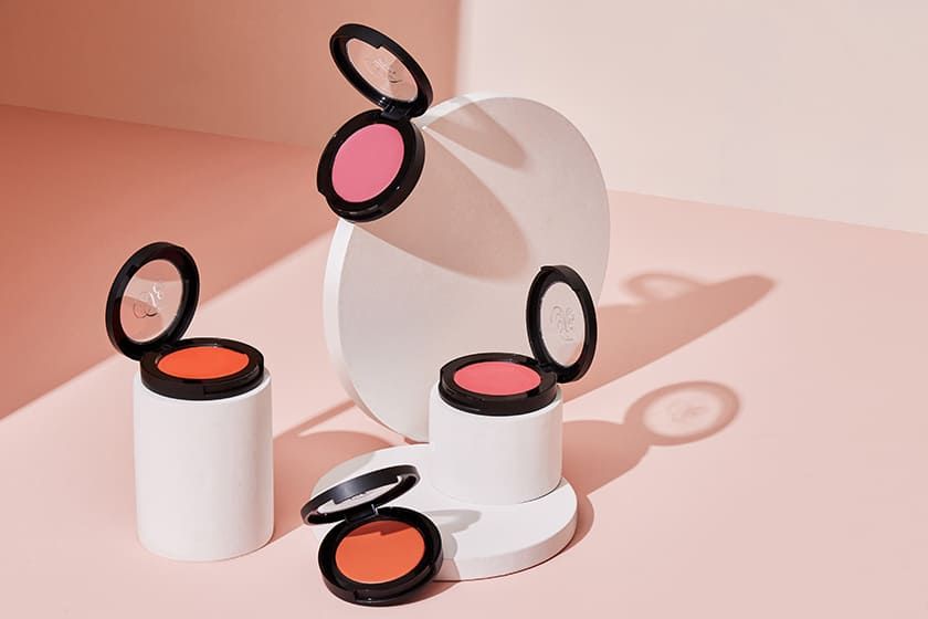 The Art of Subtle Elegance: Mastering Natural Makeup Looks 4 5