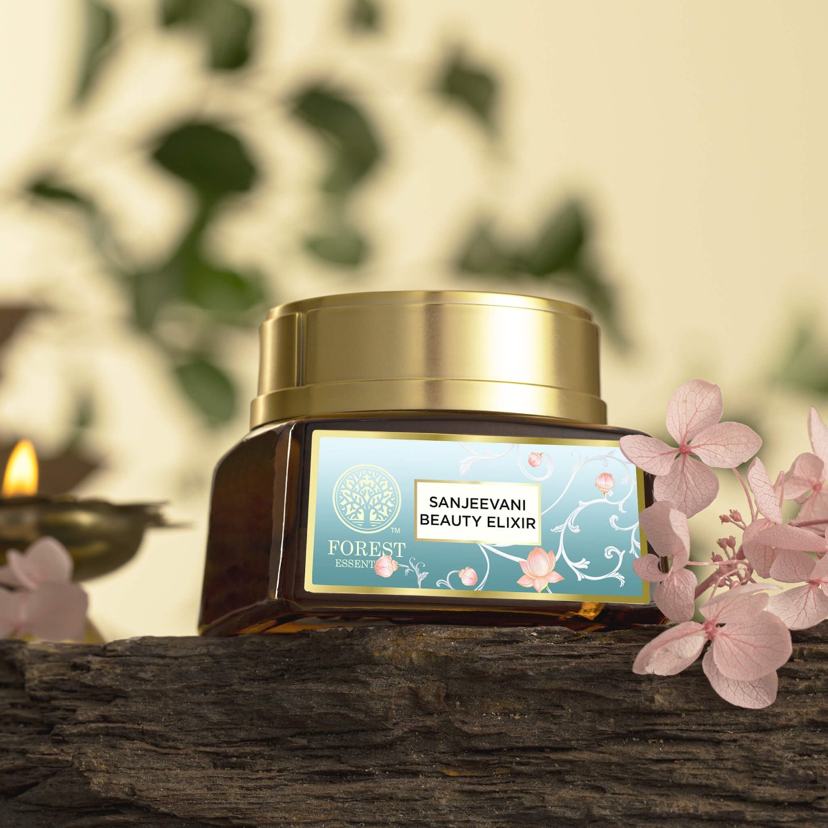 フェイスクリーム LA ESSENTIEL Forte Natural Cream 50ml Ayurvedic Day Cream and Lotion for Face | Forest Essentials