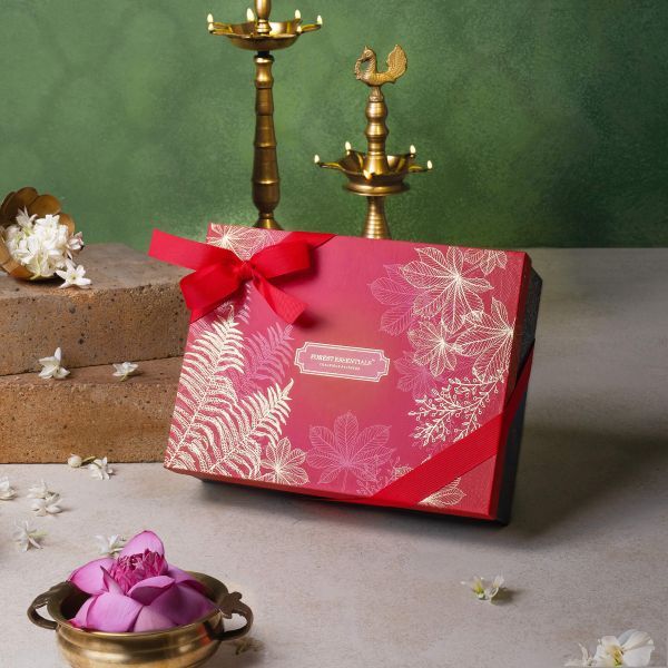 Glaze Enchanting Nargis Body Care Gift Set