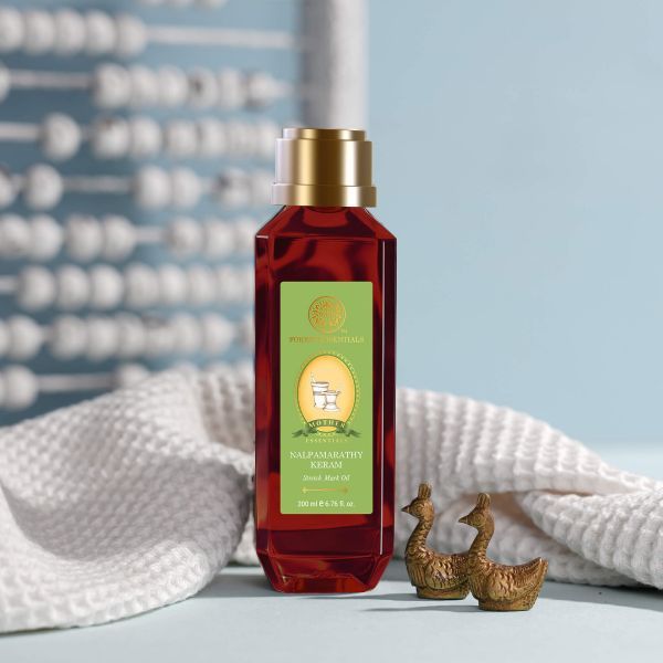 Mother's Stretch Mark Oil Nalpamarathy Keram