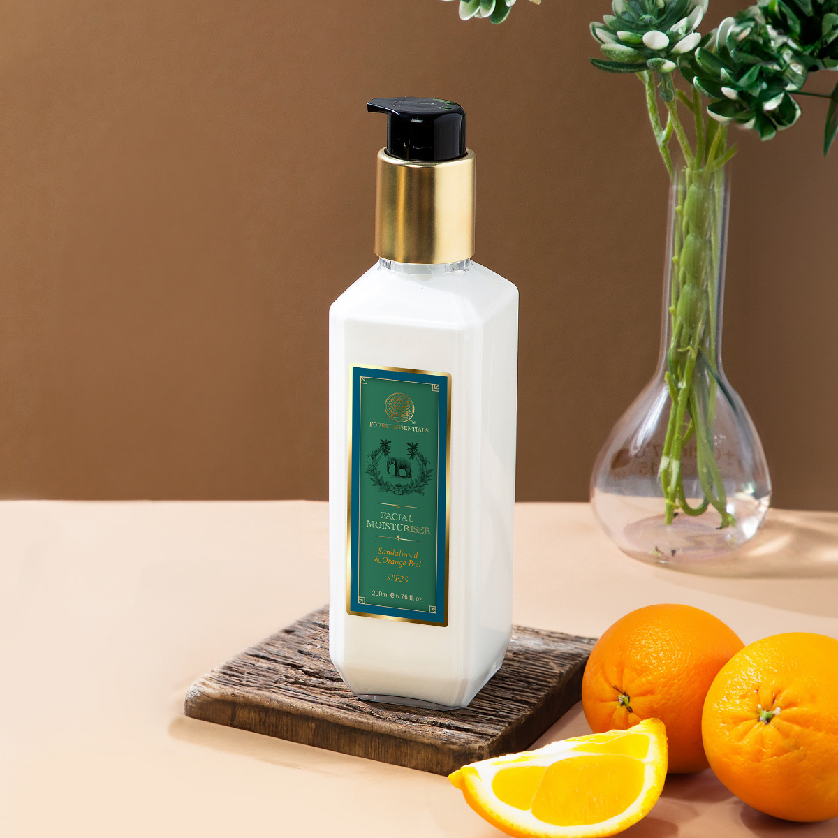 Hydrating Facial Moisturiser Sandalwood and Orange Peel (200ml